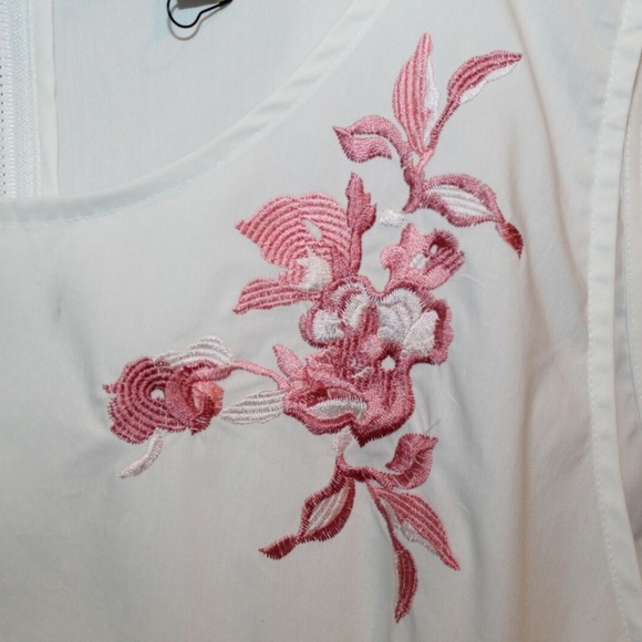 Lane Bryant Glamour Asymmetrical Peplum Top HW6162 - Picture 3 of 6